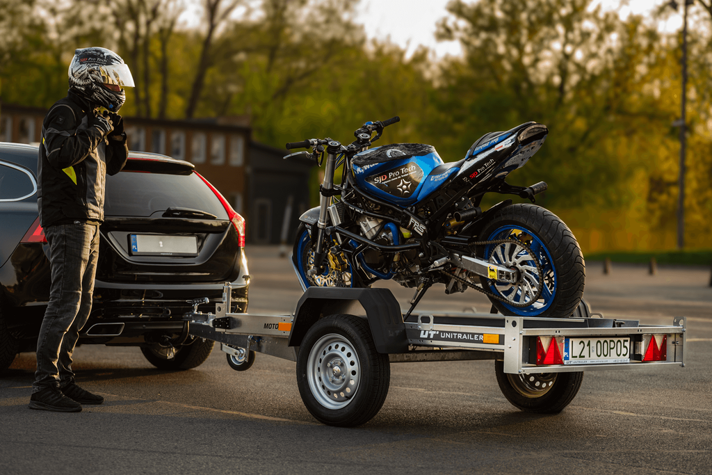 UNITRAILER Moto – Anhänger 2200×1303 mm, 750 kg zGG
